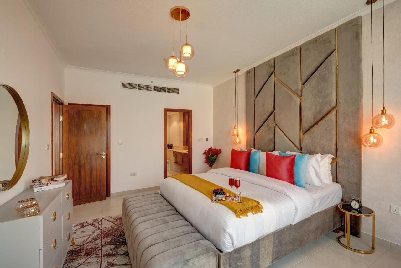 Durrani Homes - Luxe Living With Burj Khalifa And Fountain View - Third Room Without Partition ドバイ エクステリア 写真