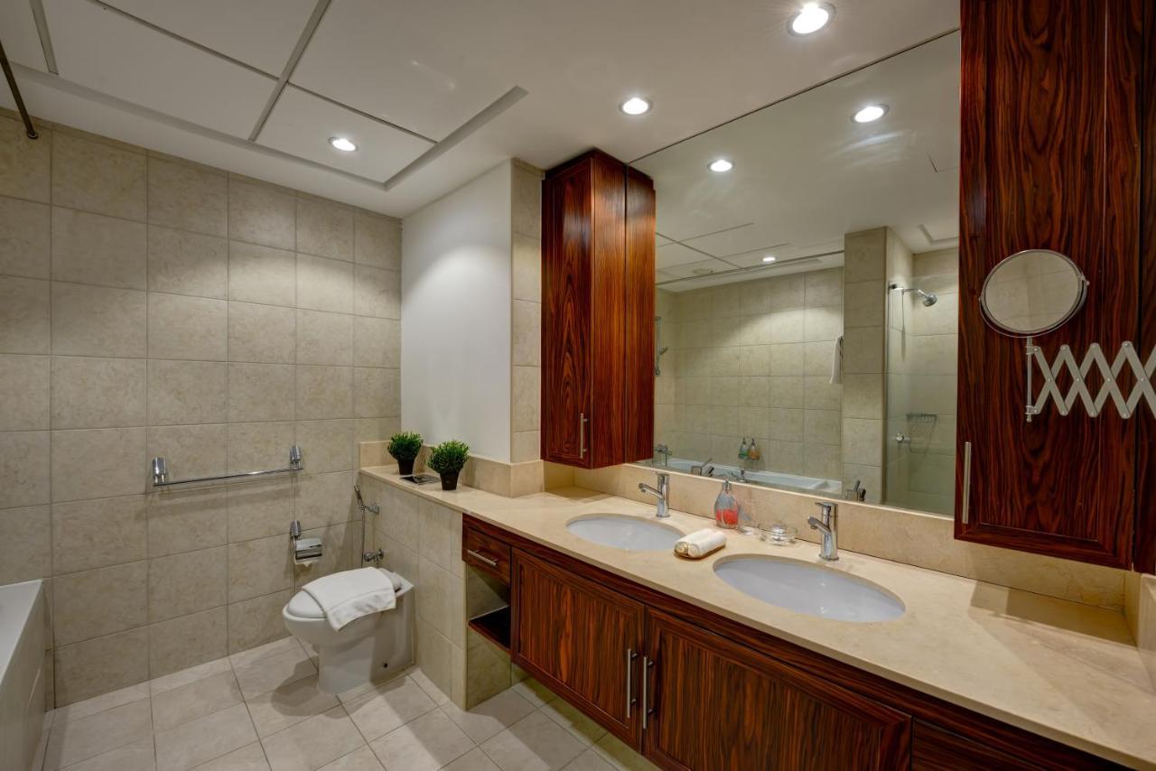 Durrani Homes - Luxe Living With Burj Khalifa And Fountain View - Third Room Without Partition ドバイ エクステリア 写真